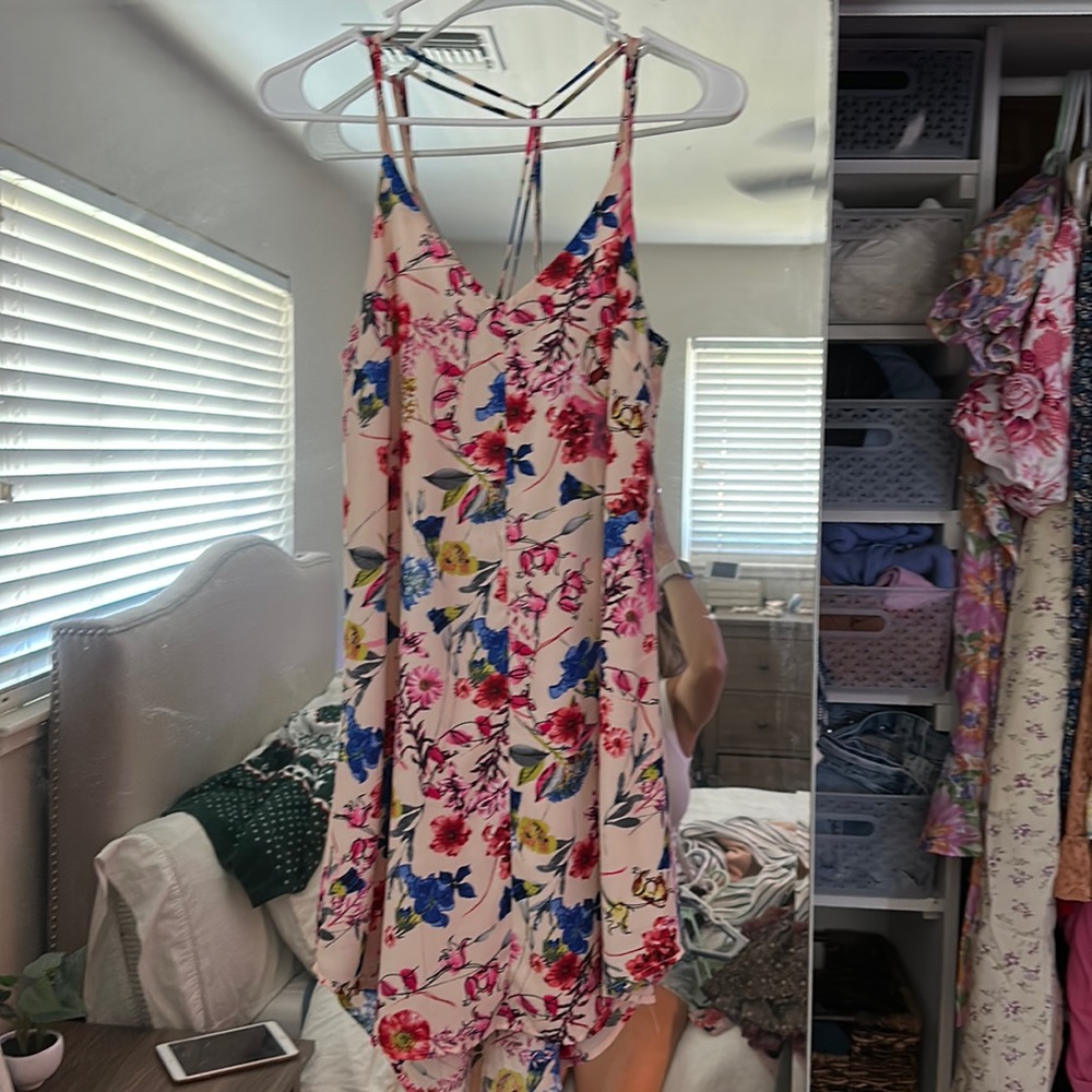Astr the label flowy short dress